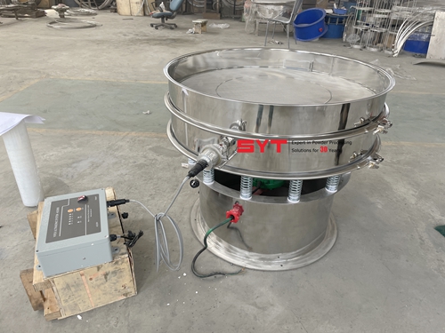 Activated carbon vibrating screen.jpg